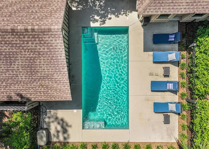 Coastal Chic Villa Hilton Head Island